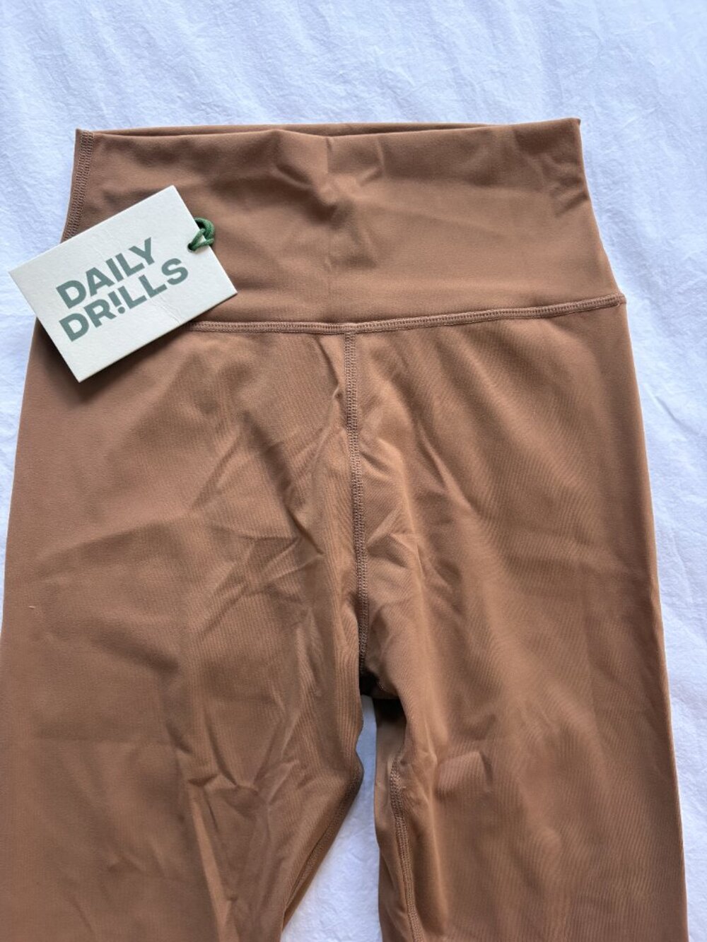 Daily Drills Leggings Camel Mousse S NWT
